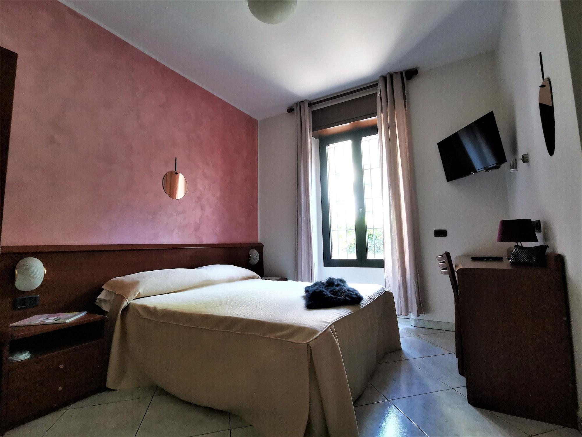 Hotel Venini Милан Экстерьер фото
